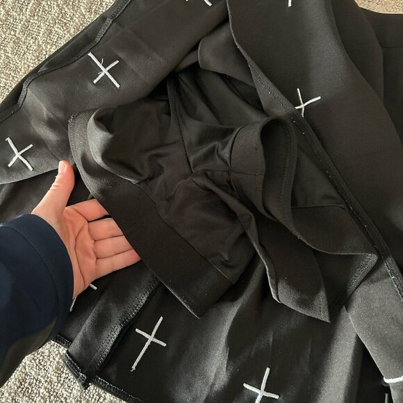 XMM Black Midi Skirt Skort White Crosses Knit Womens Size 1 Goth Retro Gothic - Picture 2 of 9